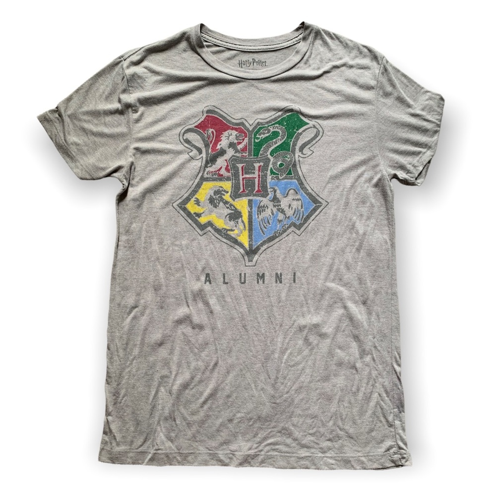 Harry Potter Hogwarts Alumni Gray T Shirt L